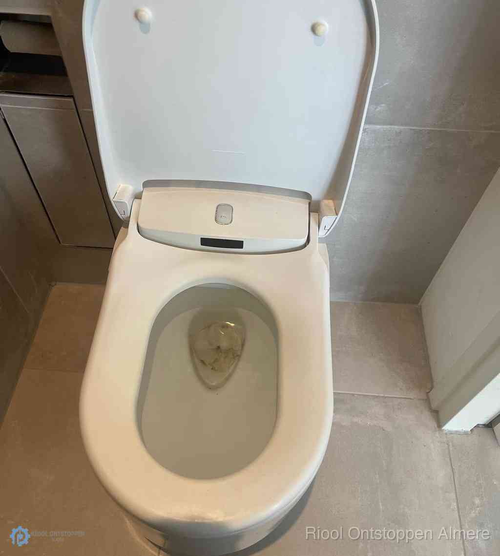 Toilet Ontstoppen Almere Toilet Ontstoppen Almere